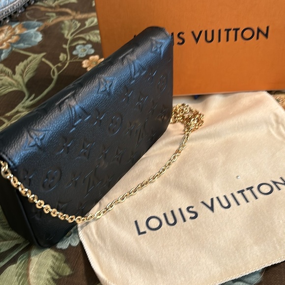 Louis Vuitton Felice Pochette - Picture 2 of 6
